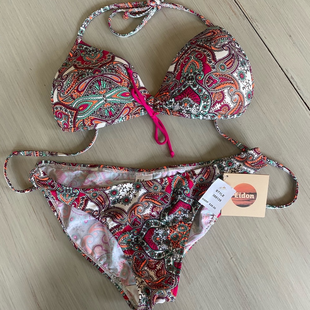 Woman’s Eidon Swim Suit
